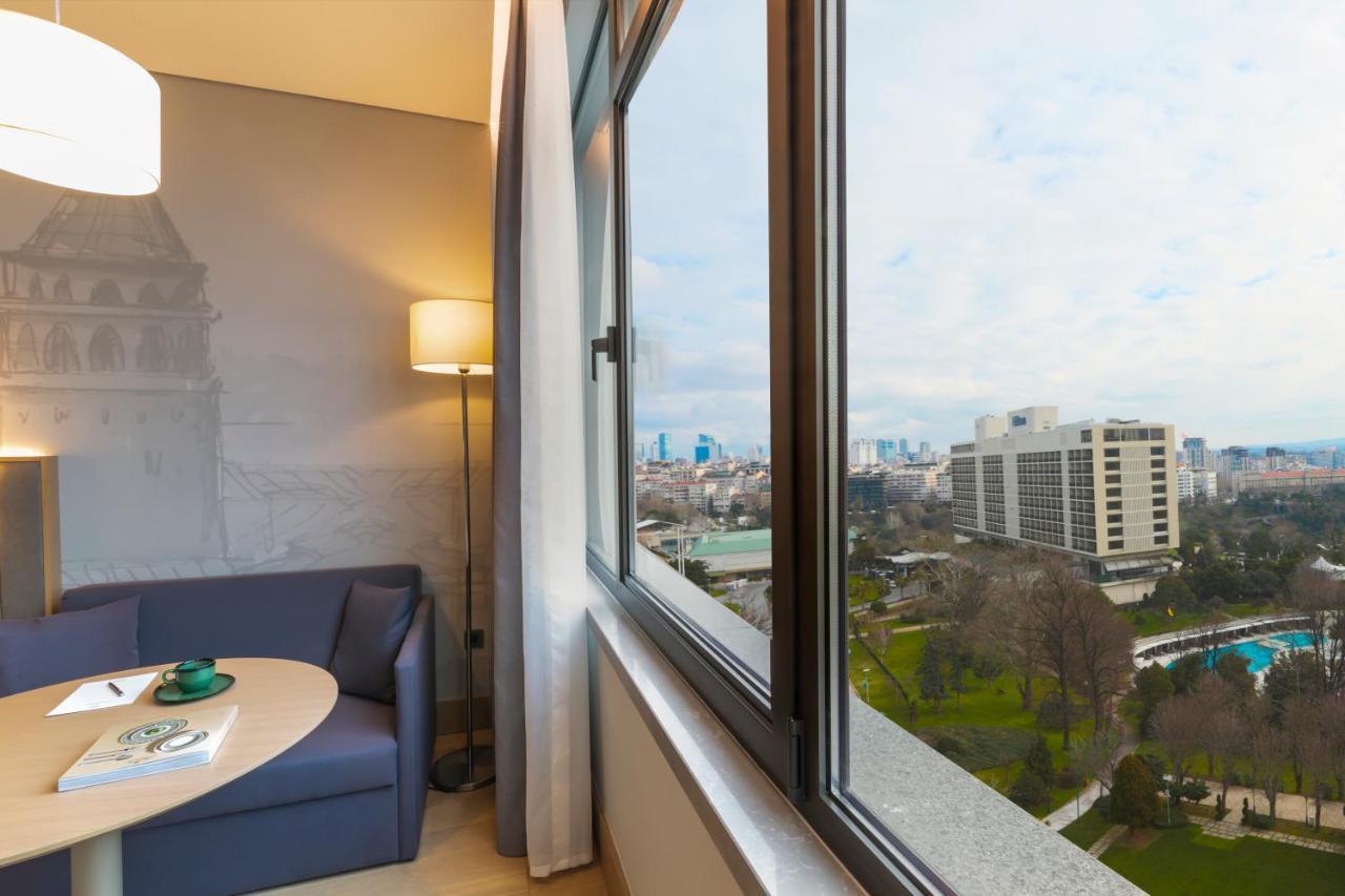 Radisson Hotel Istanbul Harbiye Exterior photo