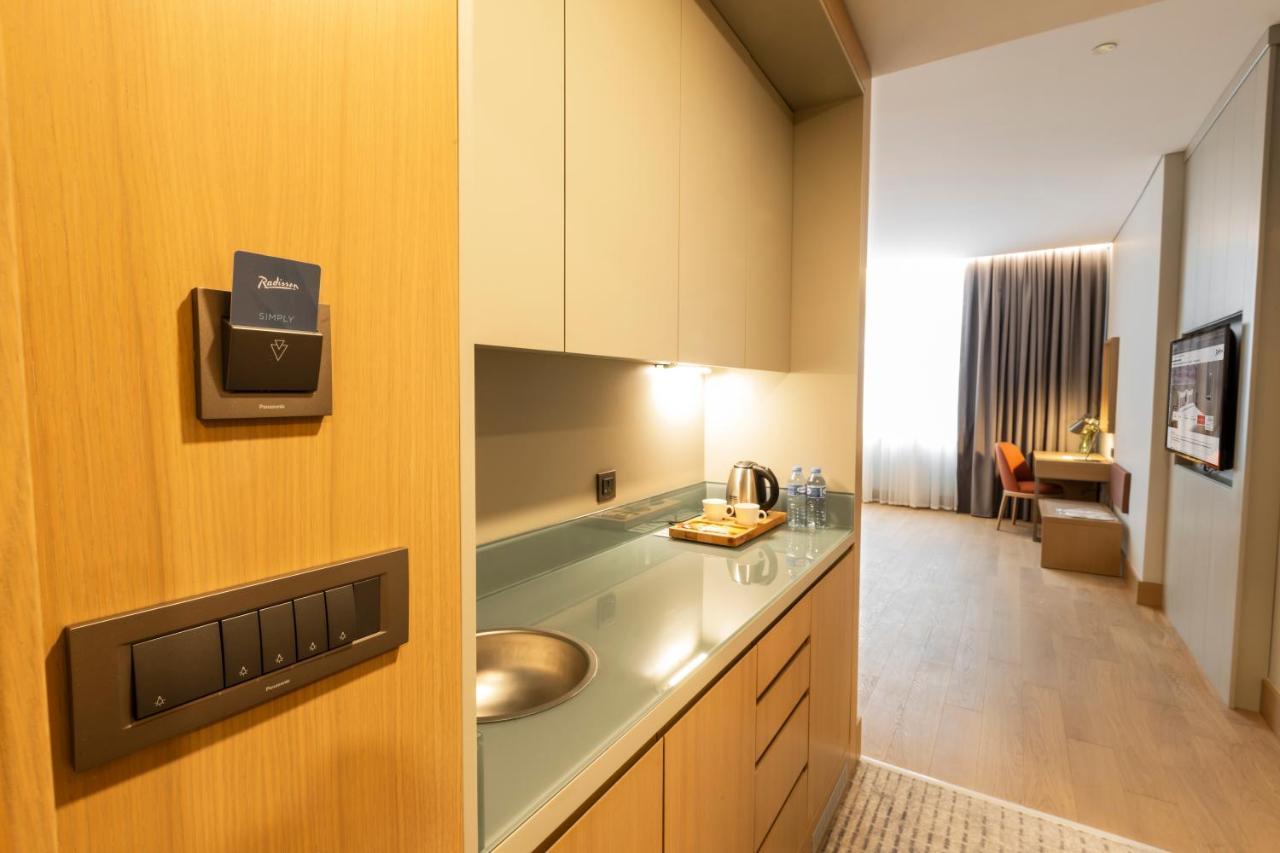 Radisson Hotel Istanbul Harbiye Exterior photo