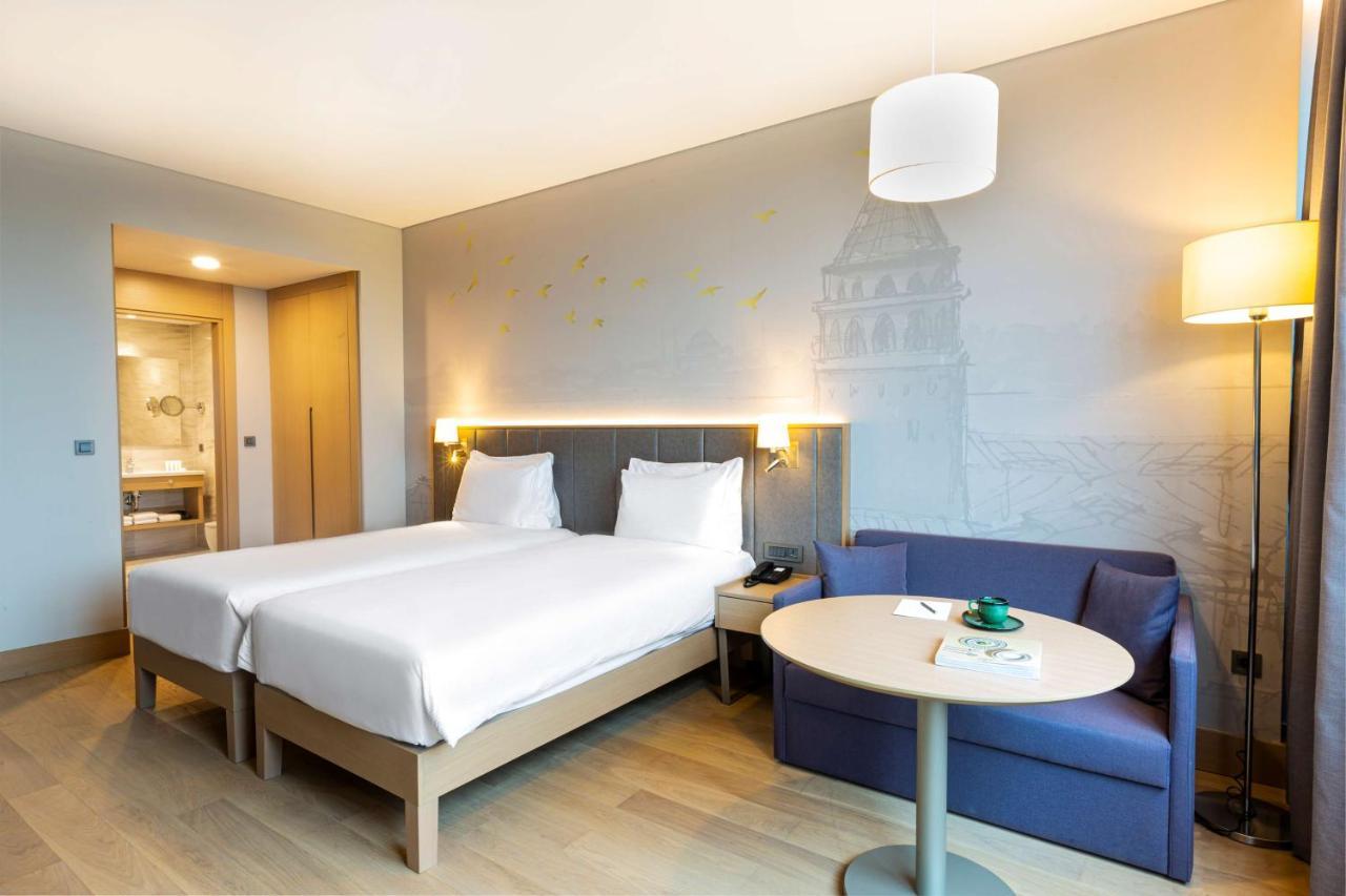 Radisson Hotel Istanbul Harbiye Exterior photo
